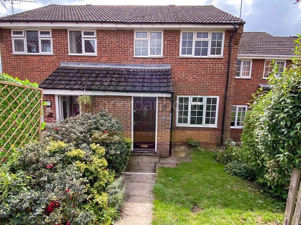 Rockhill Road, Long Buckby... 3 bed terraced house £975 pcm (£225 pw)