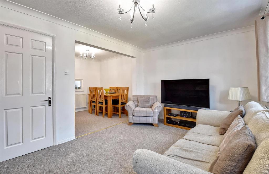 Rogersmead, Tenterden 3 bed terraced house for sale £390,000