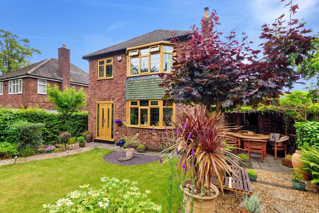 Kingston Avenue, Ripon 3 bed detached house for sale £350,000