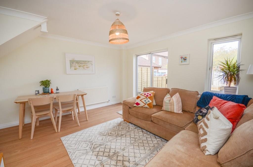 Guest Avenue, Emersons Green, Bristol, BS16 7GA 2 bed semidetached