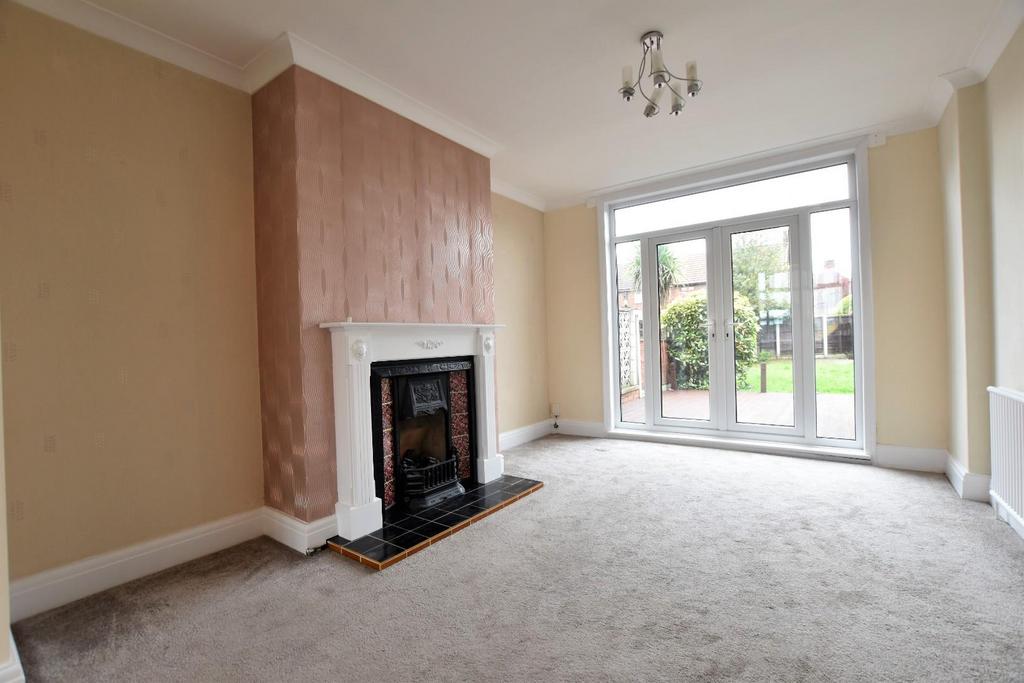 Stockshill Road, Scunthorpe 3 bed semidetached house £150,000