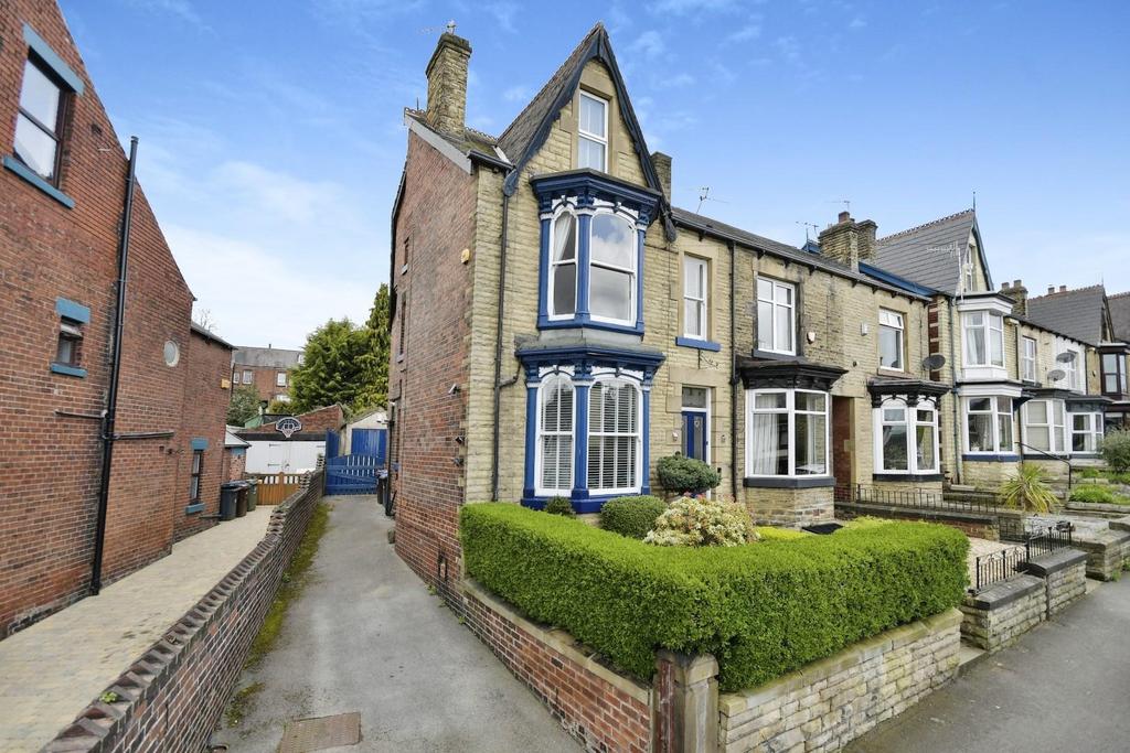 Overton Road, Hillsborough, S6 4 bed terraced house £330,000