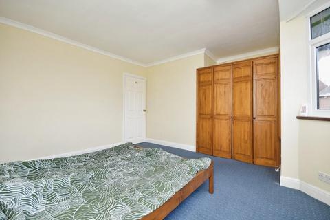 3 Halsall Road, Sheffield, S9 4JF