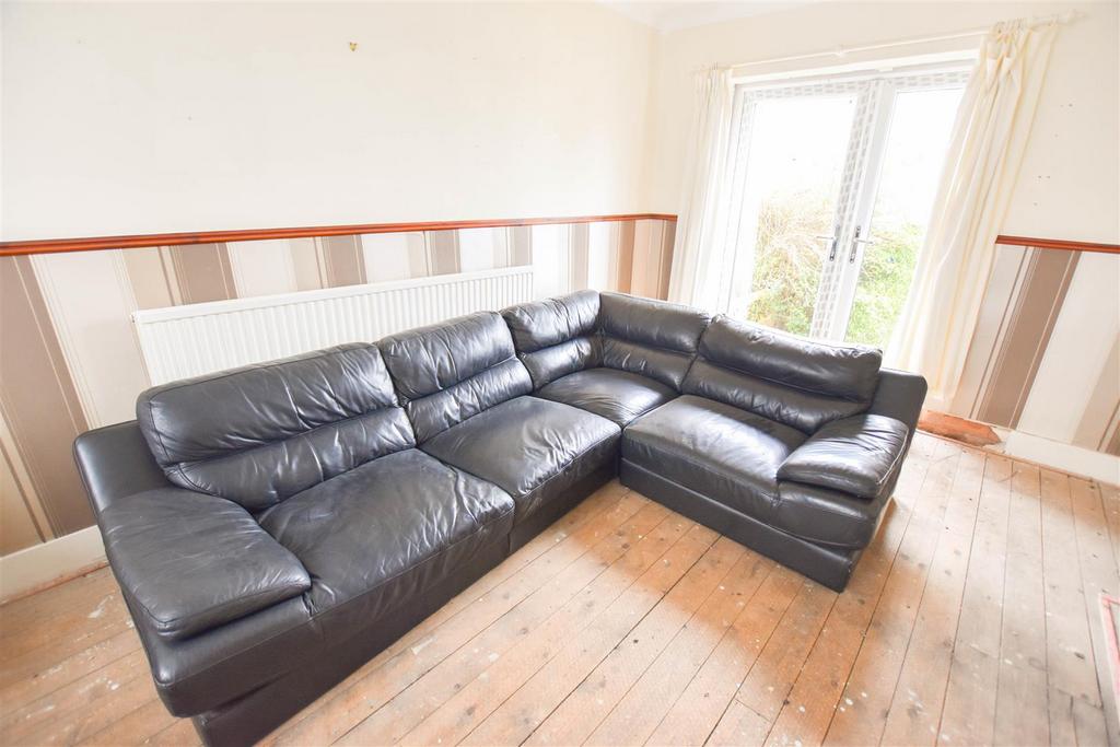 Thornbridge Crescent, Sheffield, S12 2 bed semidetached house for sale
