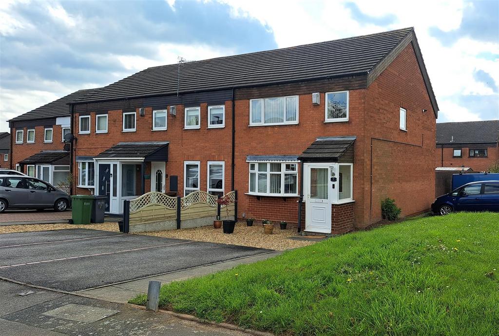 Watchbury Close, Castle Bromwich, Birmingham 3 bed end of terrace house