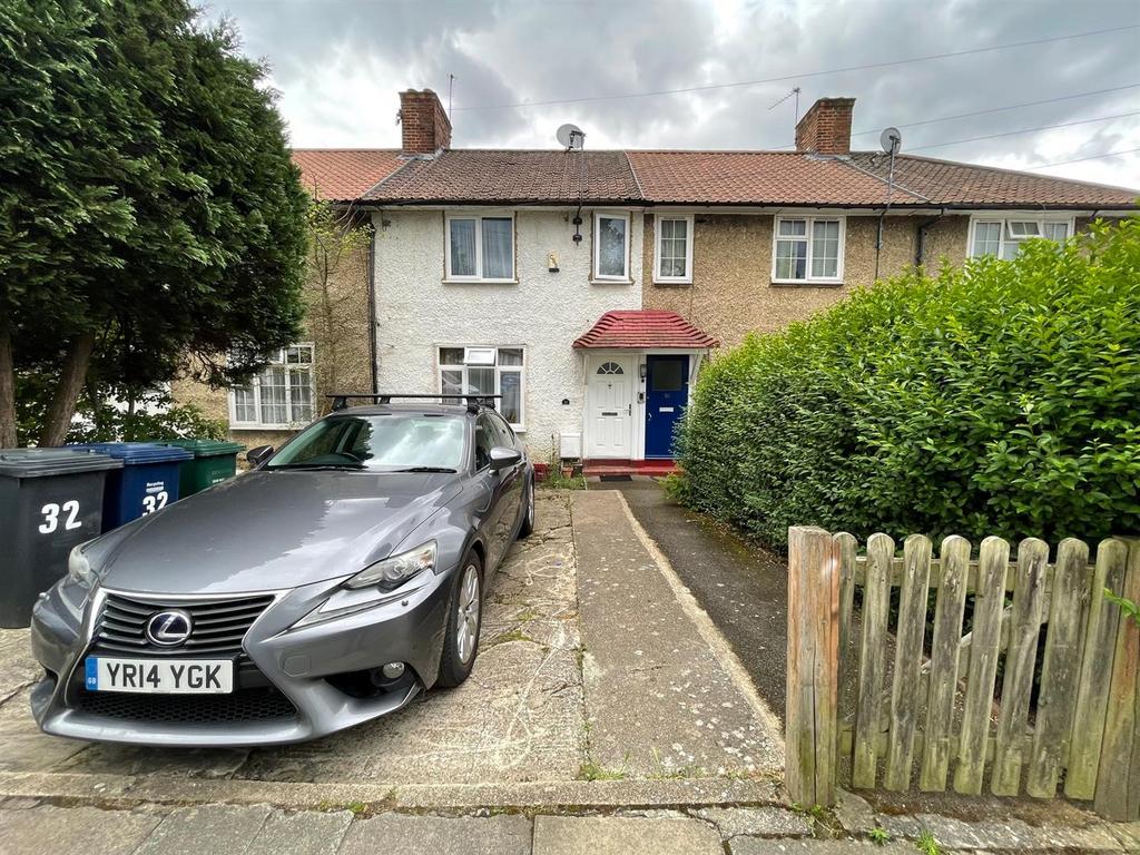 Wolsey Grove, Edgware 2 bed terraced house for sale £475,000