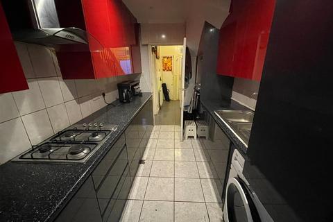 47 Crispin Road, Edgware, HA8 9EN