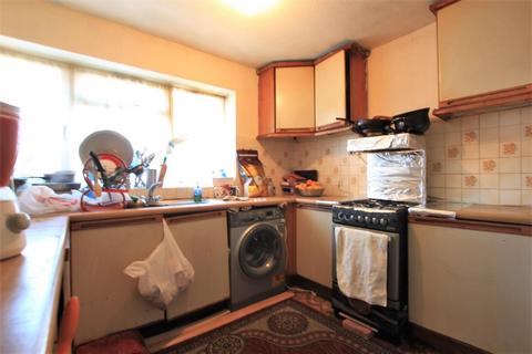 18 Laurel Gardens, Hounslow, TW4 6AQ
