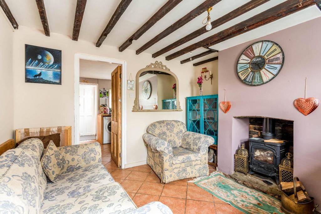 Weavers Lane, Henfield 2 bed house for sale £300,000