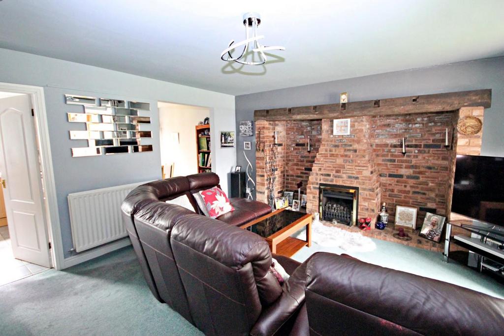 Woodbridge Park, Hurley, Atherstone 4 bed detached house £450,000