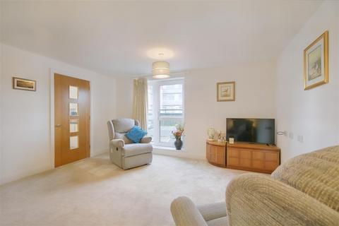 2 bedroom apartment for sale, Elizabeth Place, Trimbush Way, Market Harborough