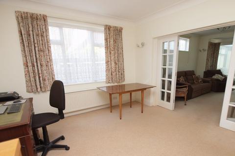 29 Celtic Avenue, Bromley, BR2 0RU