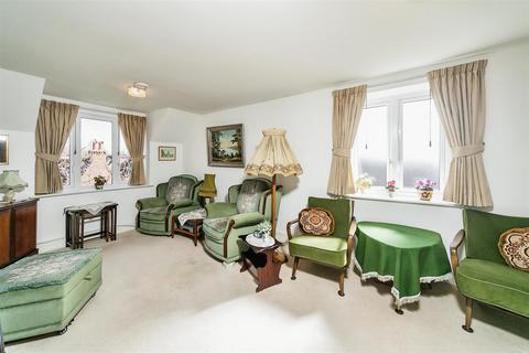 2 bedroom apartment for sale - Abbotsmead Place, Caversham, Reading