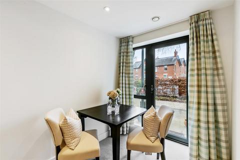 1 bedroom apartment for sale, Jenner Court, St. Georges Road, Cheltenham, GL50 3ER