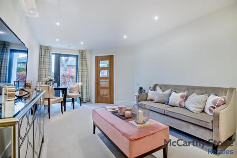 1 bedroom apartment for sale, Jenner Court, St. Georges Road, Cheltenham, GL50 3ER
