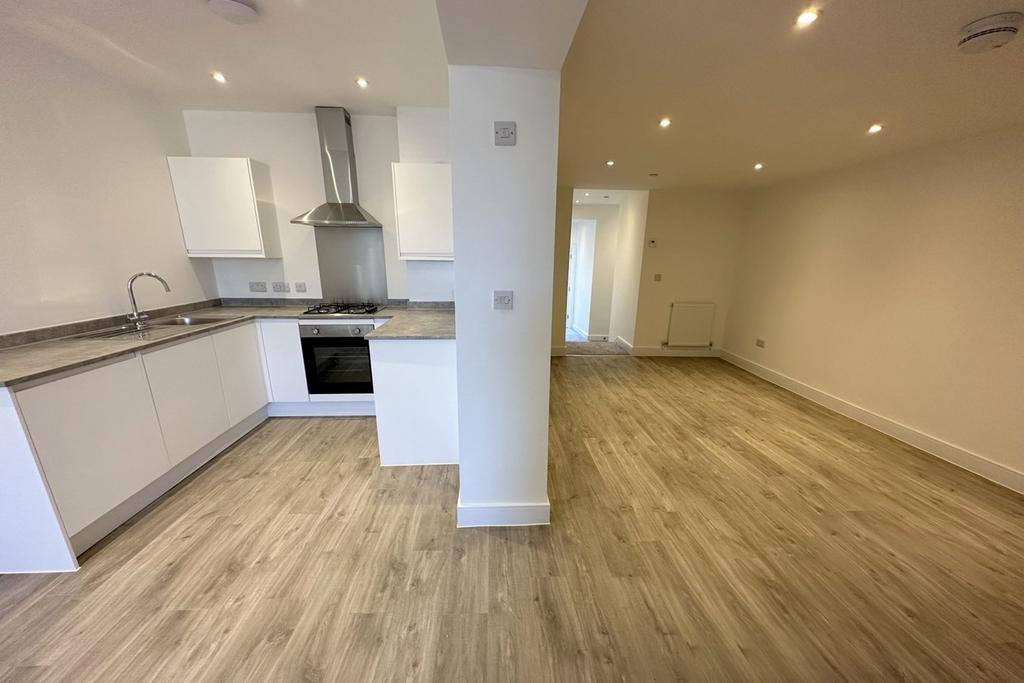 Westons Lane, Poole, BH15 2 bed apartment for sale £255,000