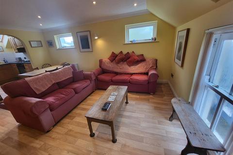 3 bedroom apartment for sale - Cresswell Street, Tenby