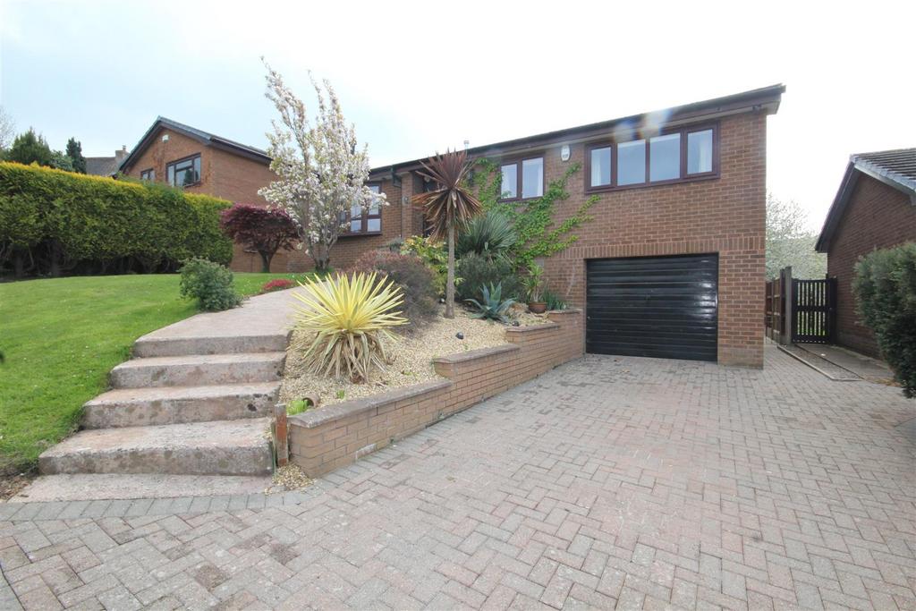 Dolwen Road, Old Colwyn 3 bed detached bungalow for sale £325,000