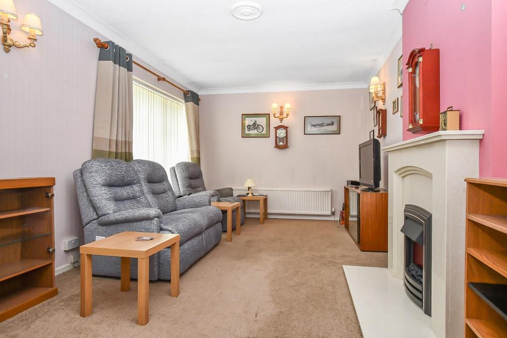 Redwood Way, Yeadon, Leeds 2 bed detached bungalow for sale £309,950