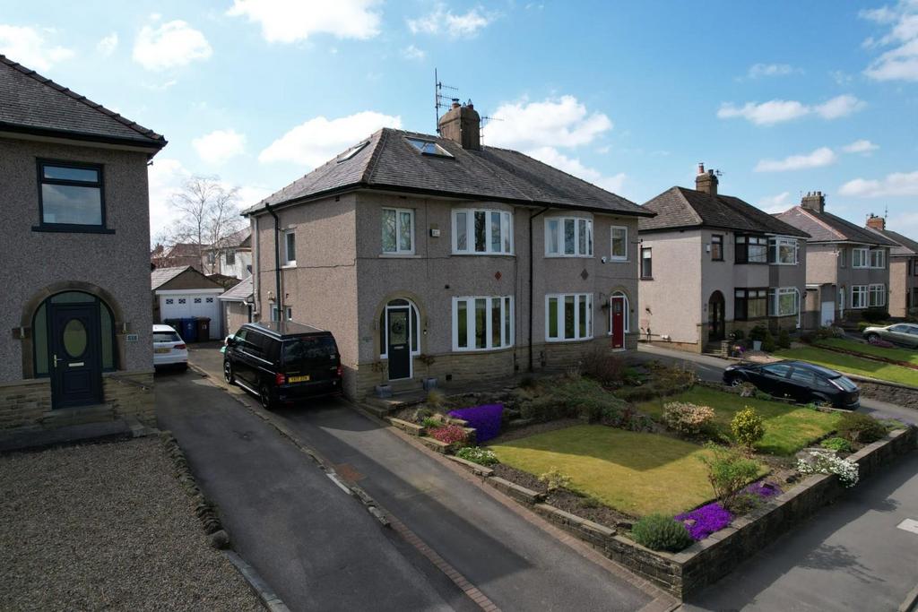 Red Lees Road, Cliviger, Burnley 4 bed semidetached house £295,000