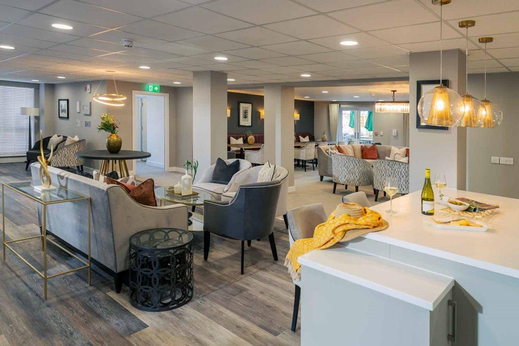 Thomas Wolsey Place Homeowners' Lounge