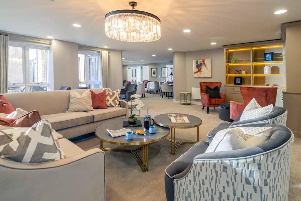 Thomas Wolsey Place Homeowners' Lounge