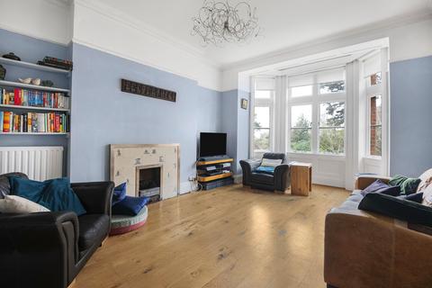 5 bedroom semi-detached house for sale - Kings Gate, Harrow on the Hill Village Conservation Area