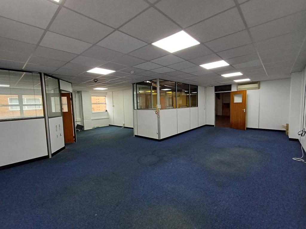 Unit 5 Rutherford Way  FF Large Office.jpg