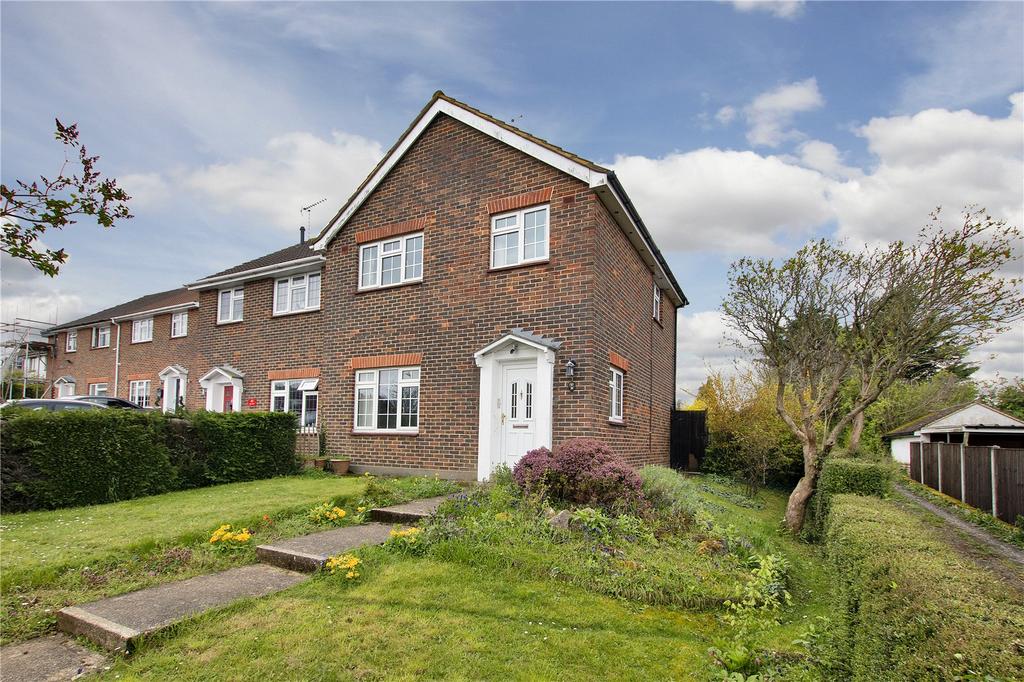 Wellfield, Hartley, Longfield, Kent, DA3 3 bed semi-detached house for ...