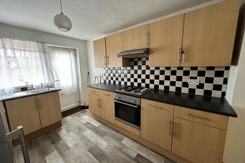 3 High Street, Tonypandy, CF40 2BJ