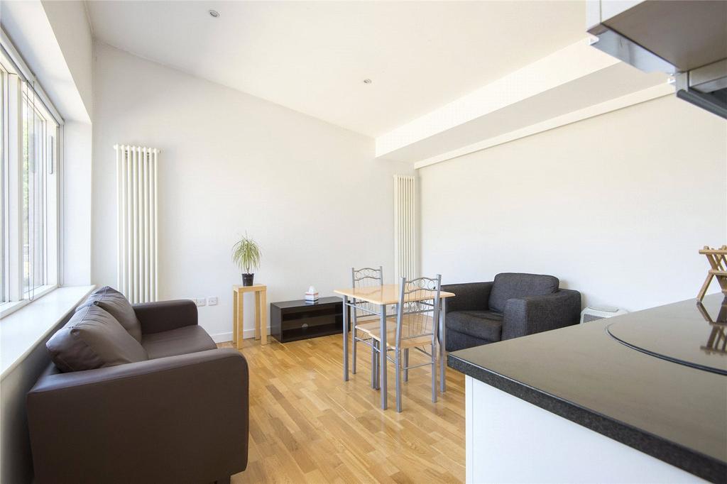 Living Room/Kitchen
