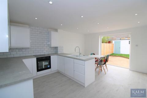3 bedroom end of terrace house for sale - Kings Hedges, Hitchin SG5