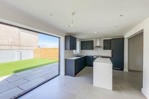 4 bedroom detached house for sale - Swansea Road, Waunarlwydd, Swansea, West Glamorgan, SA5 4SU