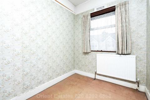 76 Bertram Road, London, NW4 3PP