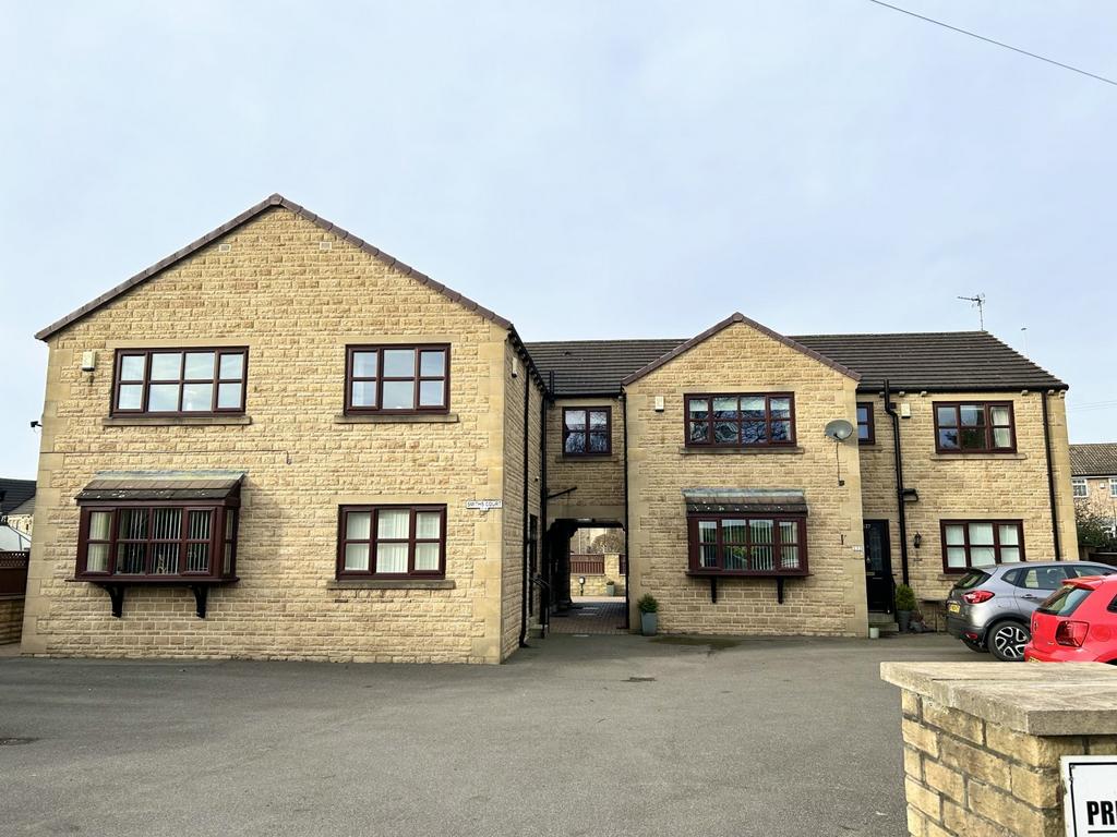 Oxford Road, Gomersal, Cleckheaton, BD19 1 bed flat for sale £122,500