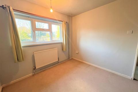 138 Kingsdown Avenue, South Croydon, CR2 6QR