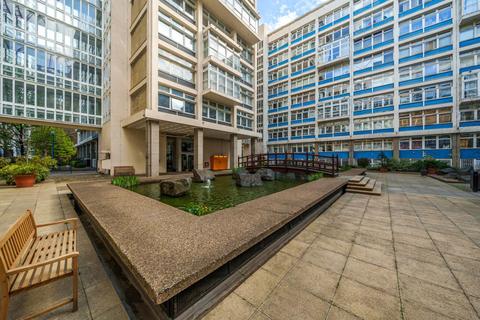 Studio for sale, Newington Causeway, Southwark