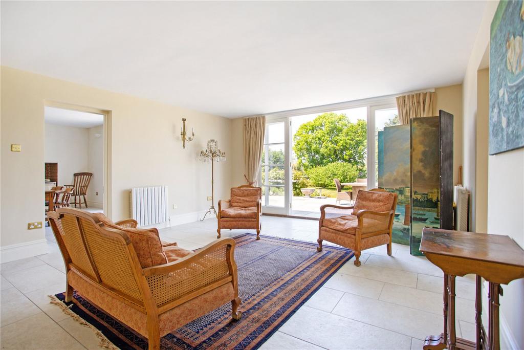 Garden/Family Room