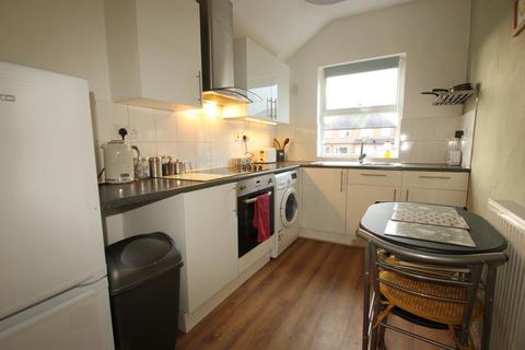 2 bedroom apartment to rent, Warwards Lane, Birmingham,  B29 7QX
