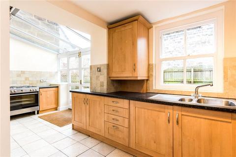 5 bedroom terraced house to rent, Glebe Road, Harrogate, North Yorkshire, UK, HG2