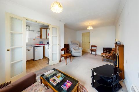 2 bedroom flat for sale - Haig Court, Cambridge