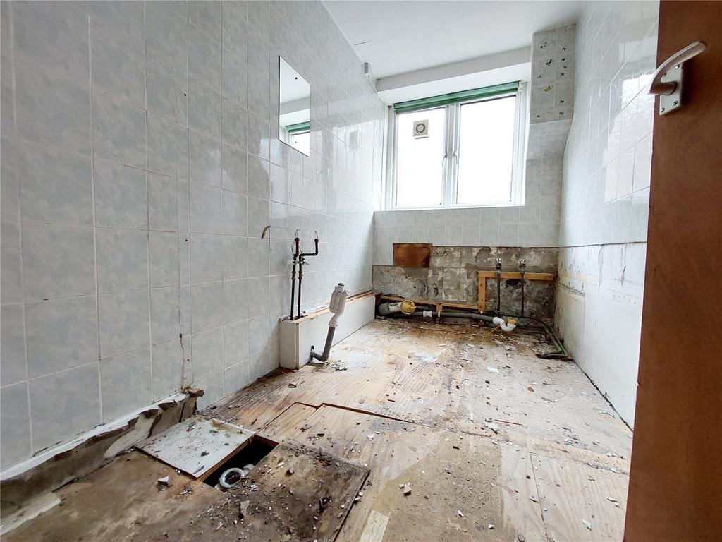 31a Bathroom