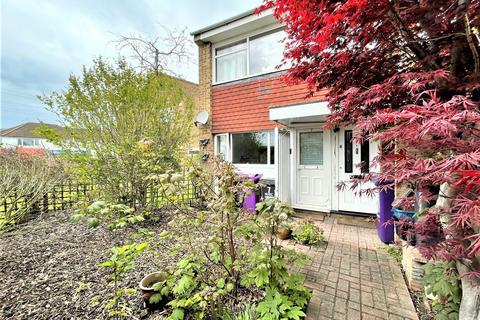 1 bedroom maisonette to rent, Cadwell Court, Cadwell Lane, Hitchin, SG4