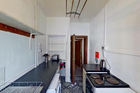 3 bedroom flat to rent, Morrison Street, Edinburgh, EH3