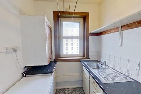 3 bedroom flat to rent, Morrison Street, Edinburgh, EH3