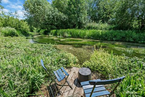 3 bedroom detached house for sale, Weston, Newbury, Berkshire