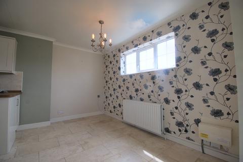 3 bedroom bungalow for sale, Walton on the Naze CO14