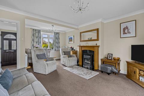 6 Bevis Close, Warsash, Southampton, SO31 9GL