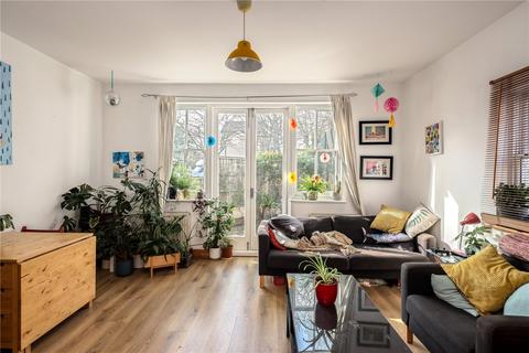30 Holcroft Road, London, E9 7BA
