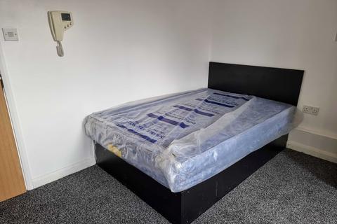 Studio to rent, Saxby Street, Leicester LE2